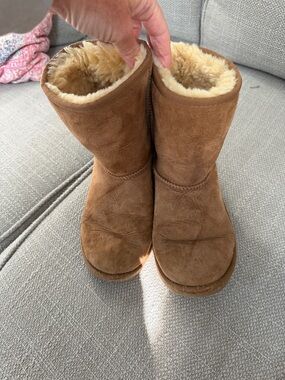 UGG Classic Chestnut Shearling-Lined Suede Boots